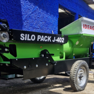 Ensiladora Silo Pack J-402